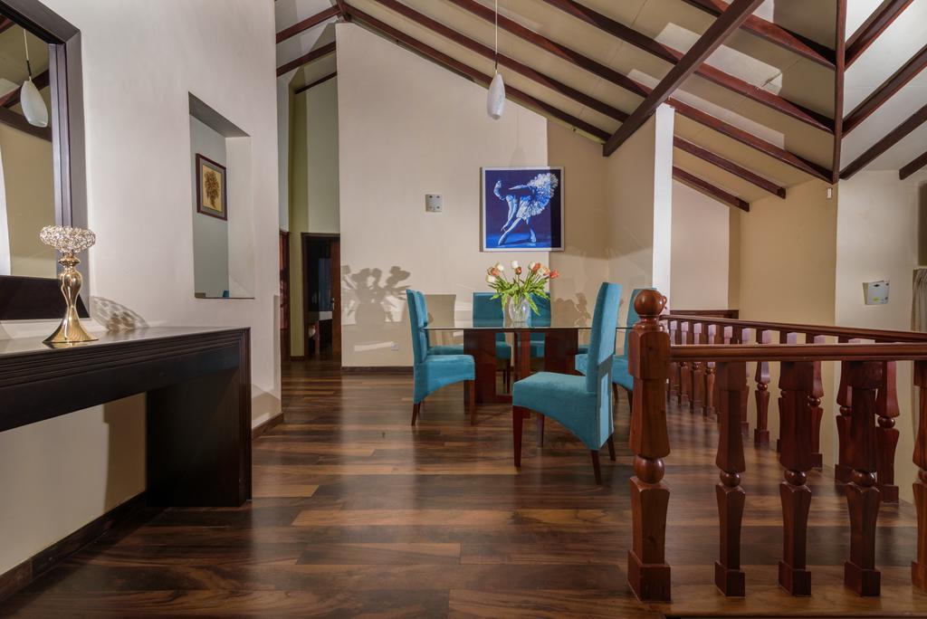 Villa Lemon Court Нувара-Элия Экстерьер фото
